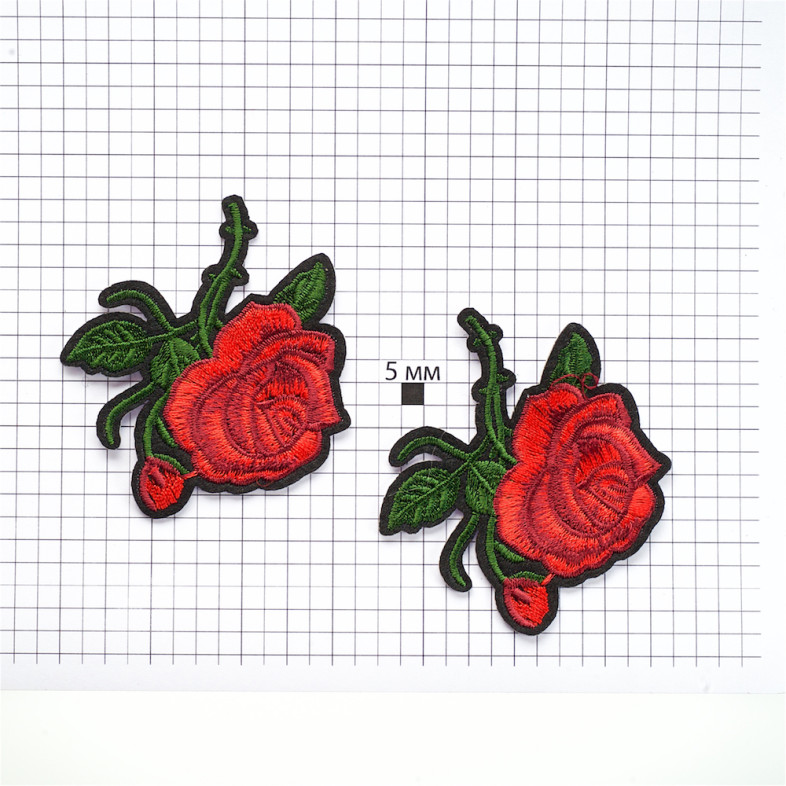 Fabric patch Rosebud red 1 pc.