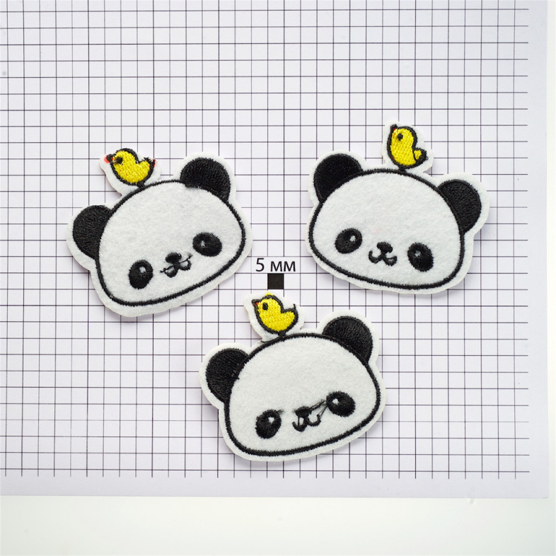 Łatka materiałowa Panda z ptakiem 1 szt