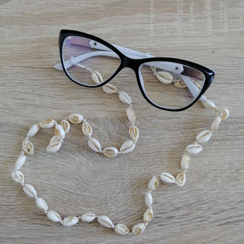 Glasses chain "Seashells" 70 cm gold 1 pc
