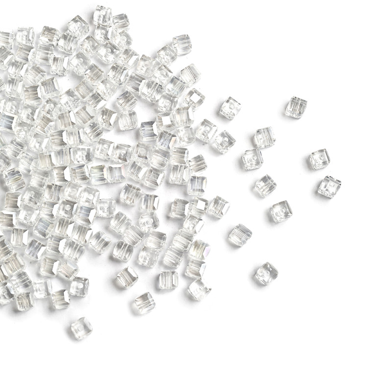Koralik kryształowy sześcianowy 2x2 mm przezroczysty op.20 szt