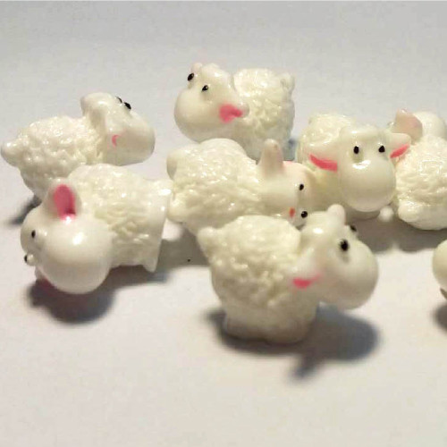 Decorative element Sheep white 1 pc.