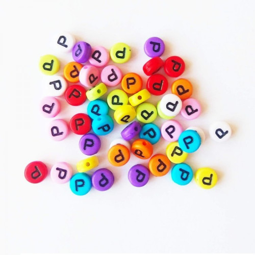 Plastic bead letter P round flat