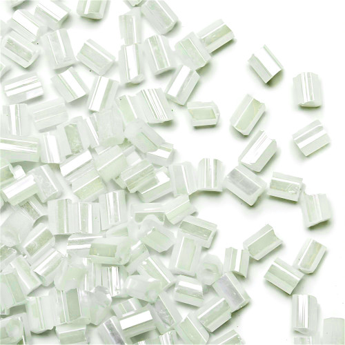 Koraliki posiekane H (2,1 mm) biały przeświecający op.20 gr
