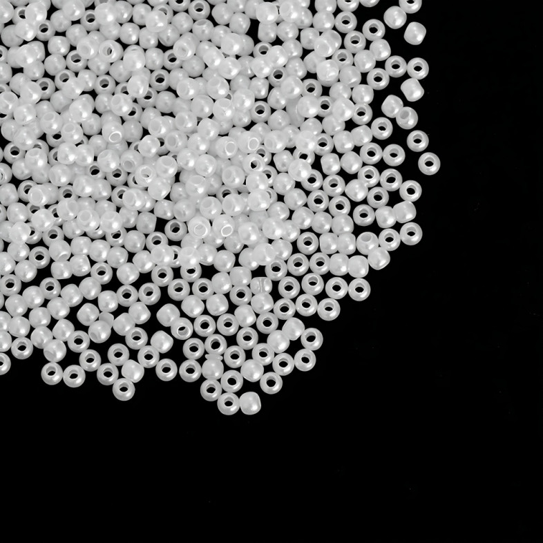 Plastic pearl beads 2 mm white pack of 5 g