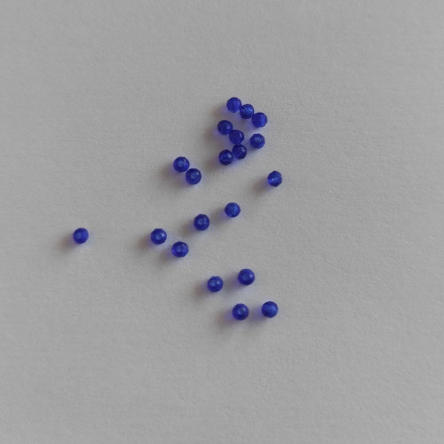 Koralik kryształowy okrągły 2 mm niebieski op.20 szt