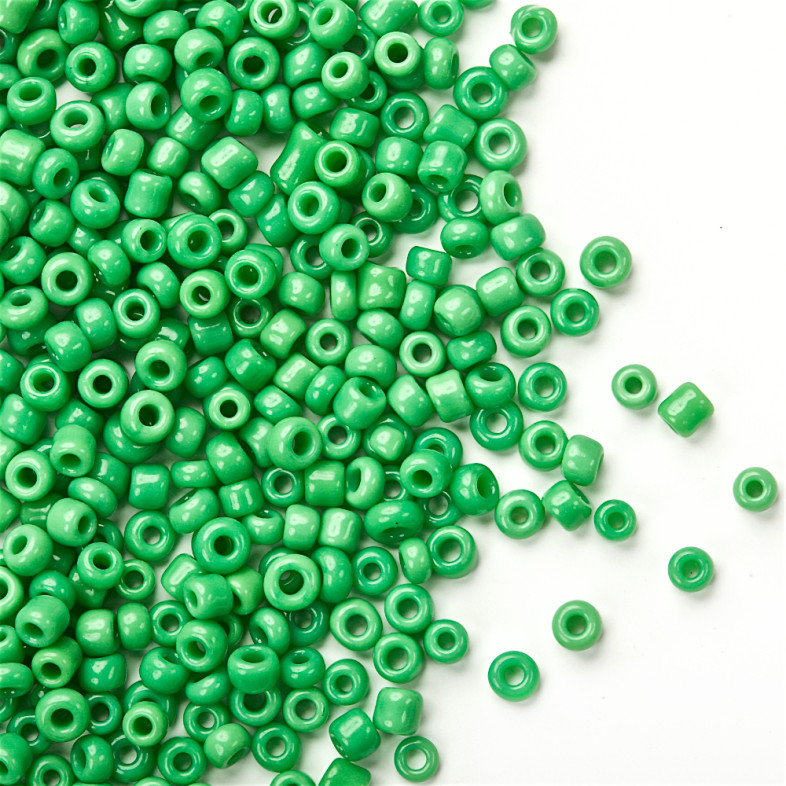 Small round beads 12 (1.8 mm) green pack of 20 g