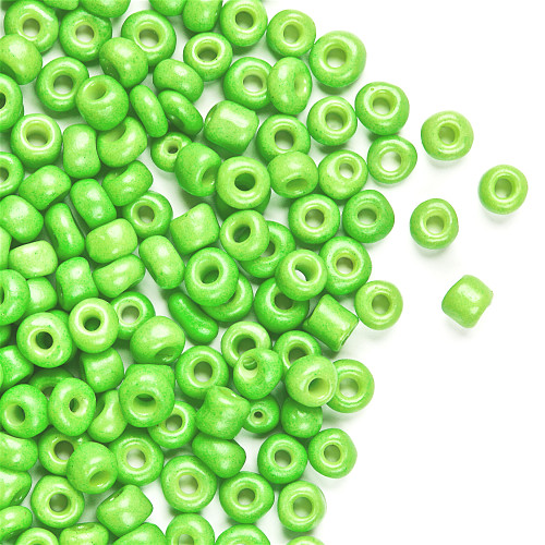 Round beads large 6 (3.6 mm) bright green pack of 20 g