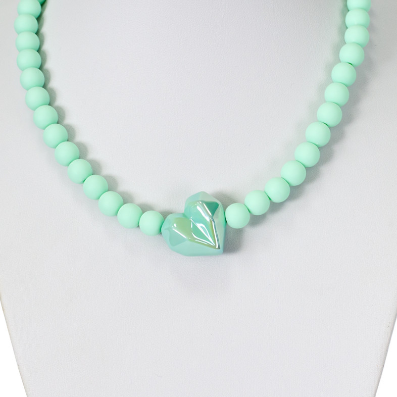 Necklace Heart green (handmade) 1 pc