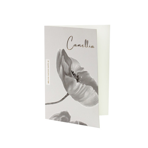 Листівка 120×85 мм у чорно-білих тонах Camellia 1 шт