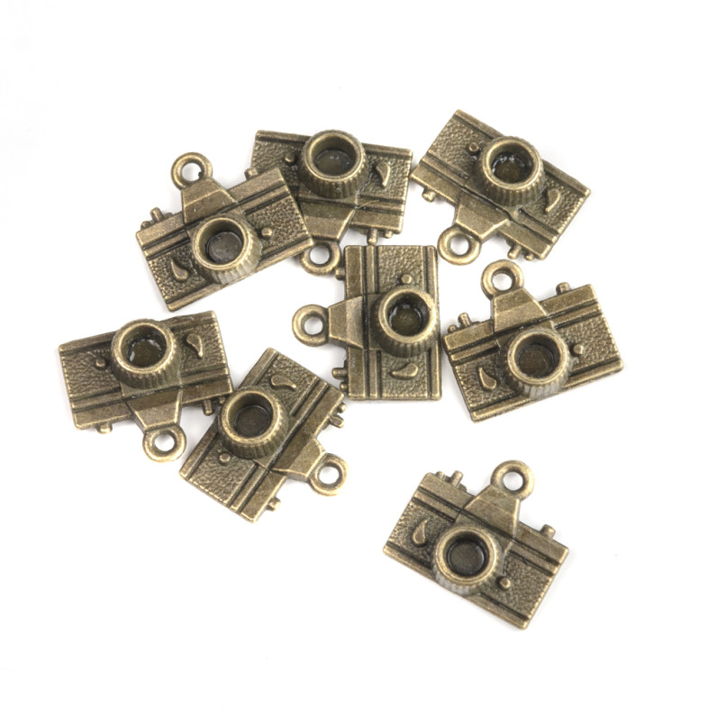 Metal pendant Camera bronze 1 pc.