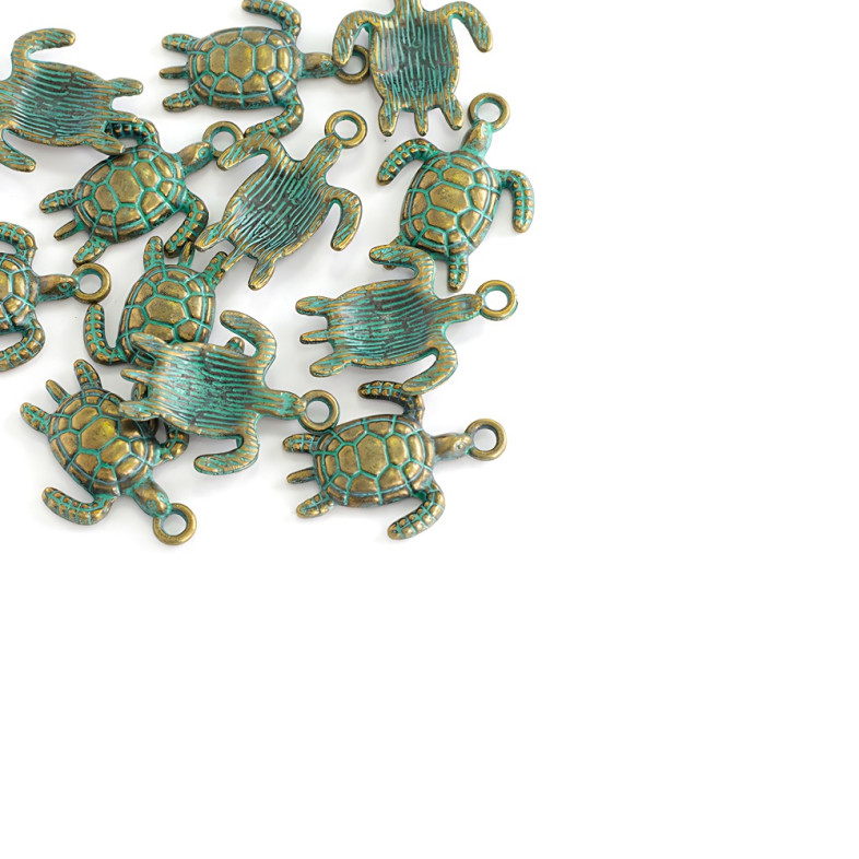 Metal pendant Turtle oxidized bronze 1 pc.