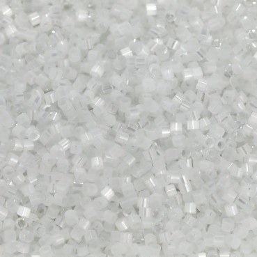 Japanese Miyuki Delica beads 11/0 DB-670 transparent satin AB pack of 5 g