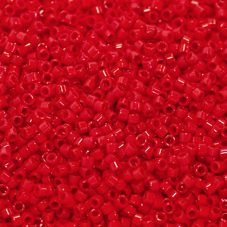 Japanese Miyuki Delica beads 11/0 DB-723 red pack of 5 g