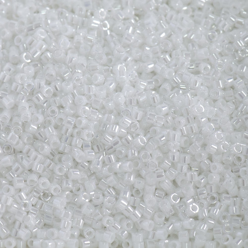 Japanese Miyuki Delica beads 11/0 DB-201 pearl white pack of 5 g