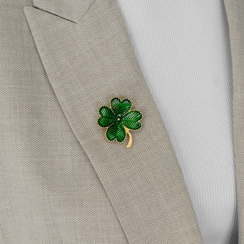 Brooch 35x40 mm Clover green 1 pc