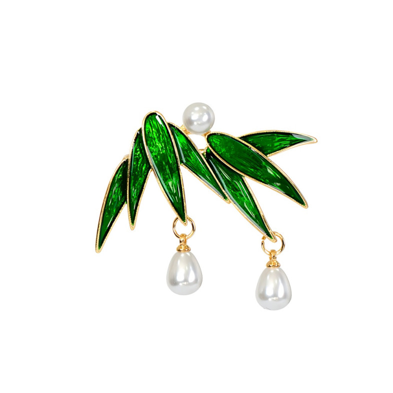 Brooch 42×54 mm Leaf golden-green 1 pc