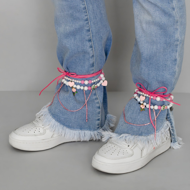 Bracelets (pair) made of plastic and glass beads and with enamel pendants for feet No. 7