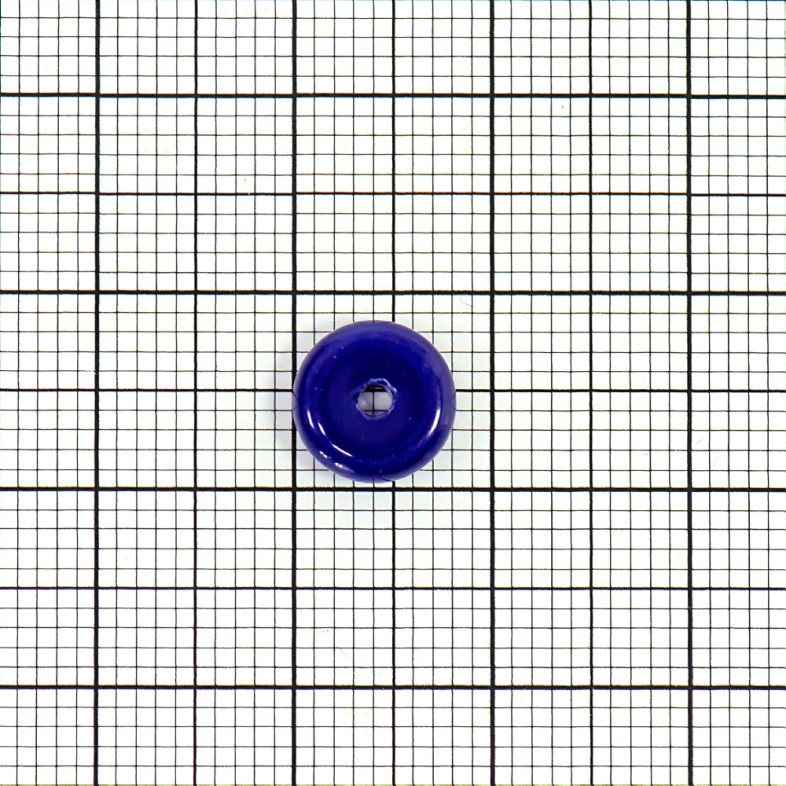 Koralik szklany okrągły płaski 3x8 mm niebieski 1 szt