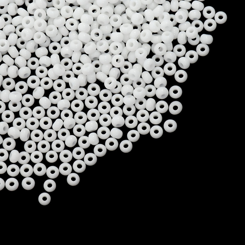 03050 koraliki czeskie Preciosa 10/0 biały op.50 gr